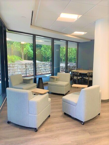 Photo of 4th Floor Ste 400