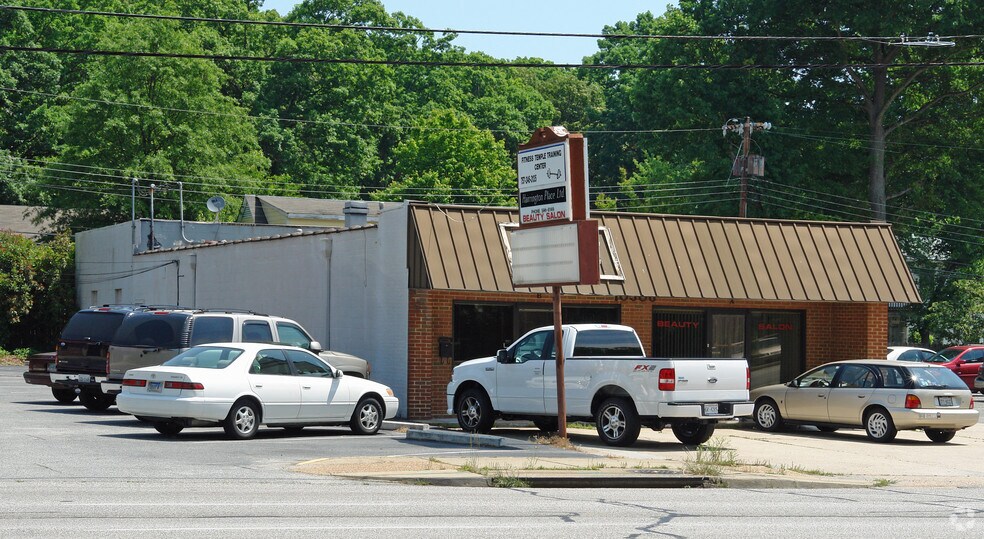 More Photos Of 10606 Warwick Blvd, Newport News General Retail For Sale