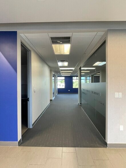 More Photos Of 1482 E Williams Field Rd, Gilbert Unknown For Lease