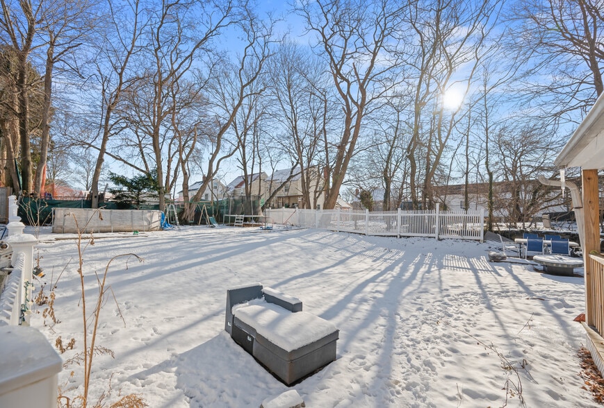 More Photos Of 900 Wood Ave, Bridgeport Storefront Retail Residential For Sale