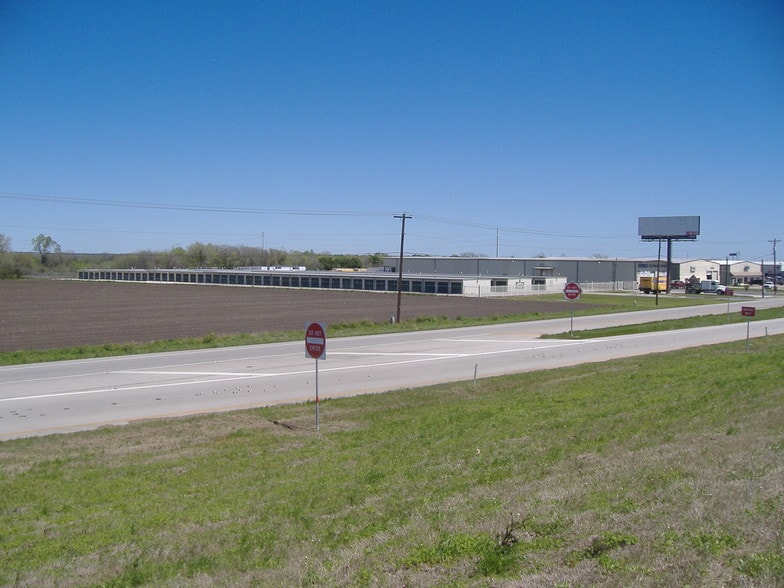 More Photos Of IH 10 & Bus 123, Seguin Land For Sale