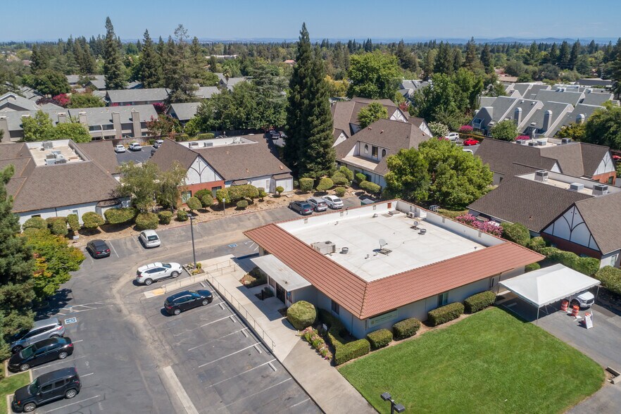 More Photos Of 8001 Madison Ave, Citrus Heights Medical For Sale