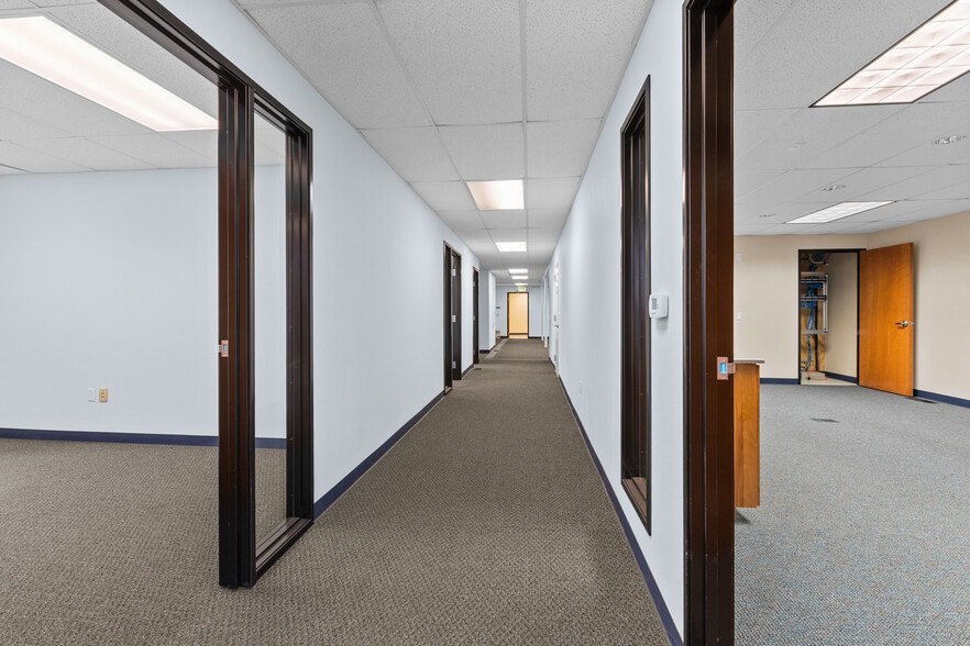 More Photos Of 2626 N St, Sacramento Medical For Sale