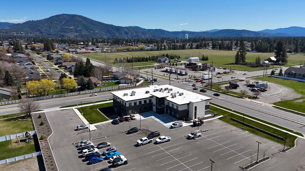 More Photos Of 1701 Prairie, Hayden Medical For Lease