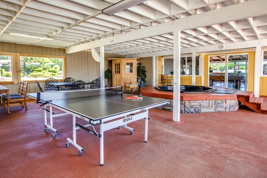 More Photos Of 3009 109 Rt, Copalis Beach Hotel For Sale
