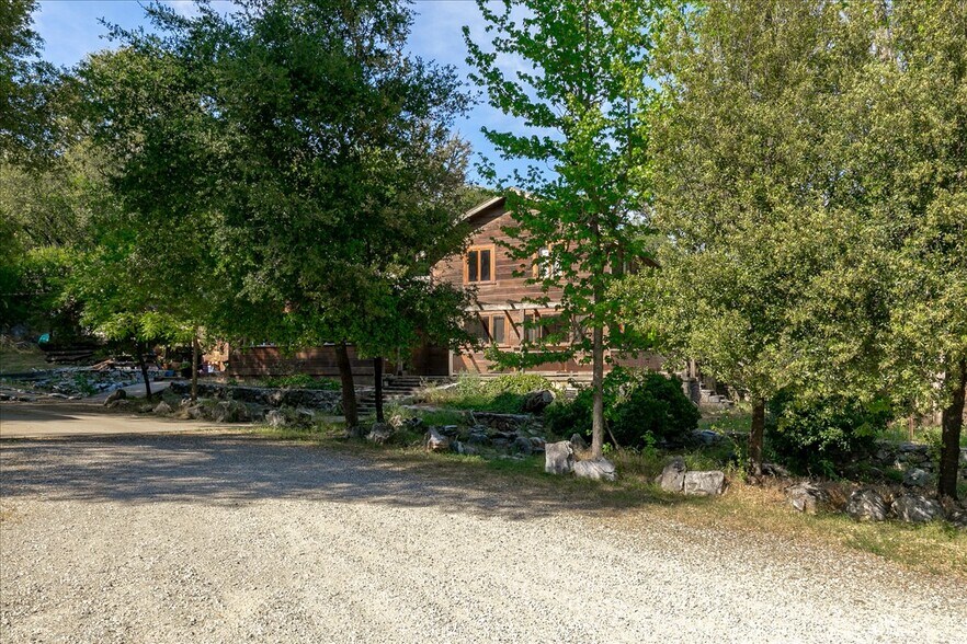 More Photos Of 2690 San Domingo Rd, Murphys Specialty For Sale