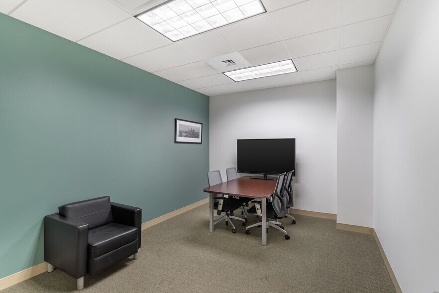 More Photos Of 601 Pennsylvania Ave NW, Washington Office For Lease