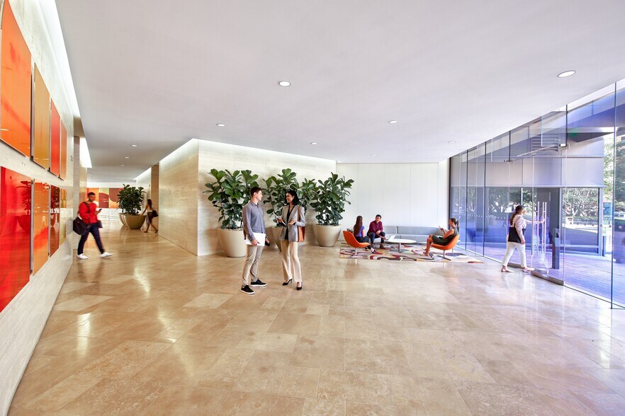 More Photos Of 101 W Broadway, San Diego Office For Lease