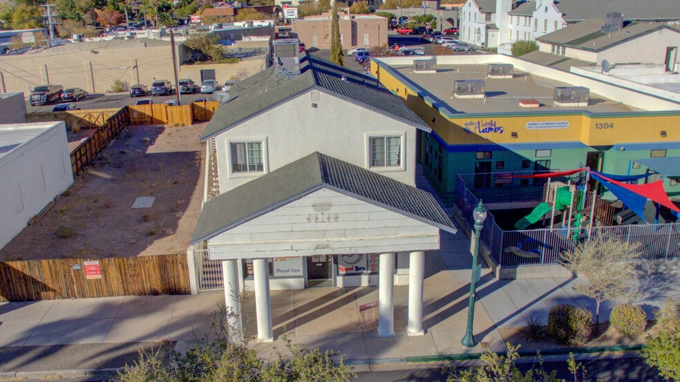 More Photos Of 1308 Wyoming St, Boulder City General Retail For Sale