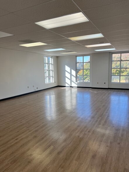 More Photos Of 8039 Stage Hills Blvd, Bartlett Medical For Sale