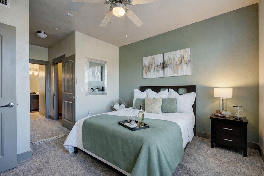 More Photos Of 1325 N Walker Ave, Oklahoma City Apartments For Lease