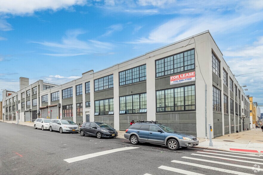 More Photos Of 33-00 47th Ave, Long Island City Warehouse For Lease