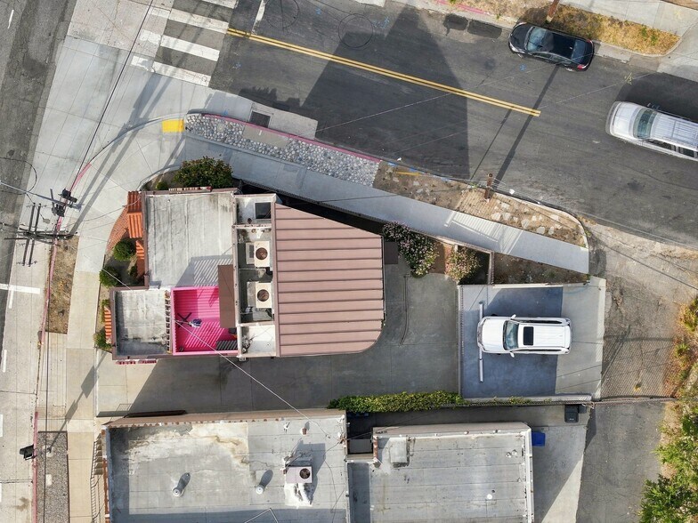More Photos Of 1063 Colorado Blvd, Eagle Rock Medical For Sale