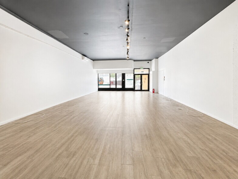 More Photos Of 6216 Avenue U, Brooklyn Storefront Retail Office For Lease