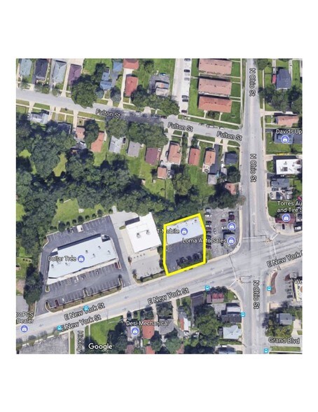 More Photos Of 954 E New York St, Aurora Storefront For Lease