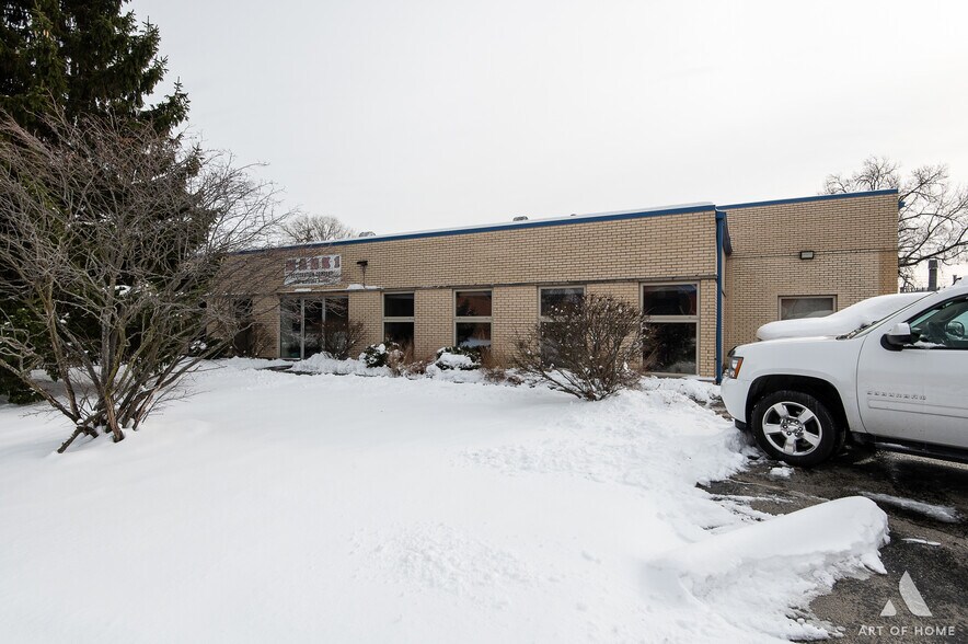 More Photos Of 1021 Maryland Ave, Dolton Manufacturing For Sale