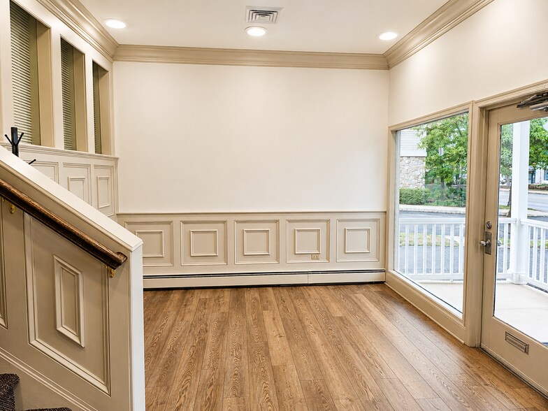 More Photos Of 525 N Main St, Doylestown Office For Lease