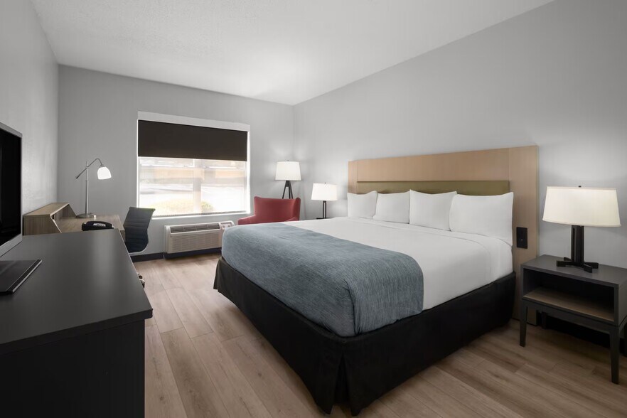 More Photos Of 2001 Mount Harmony Church Rd, Matthews Hotel For Sale