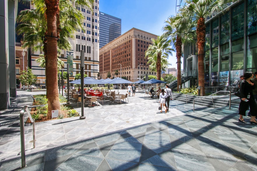 More Photos Of 900 Wilshire Blvd, Los Angeles Office For Lease