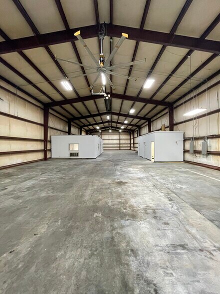 More Photos Of 4241 US Highway 70 E, Smithfield Warehouse For Lease