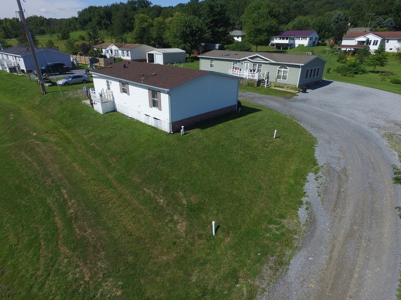 More Photos Of 15033-15045 Dunnings Hwy, East Freedom Apartments For Sale