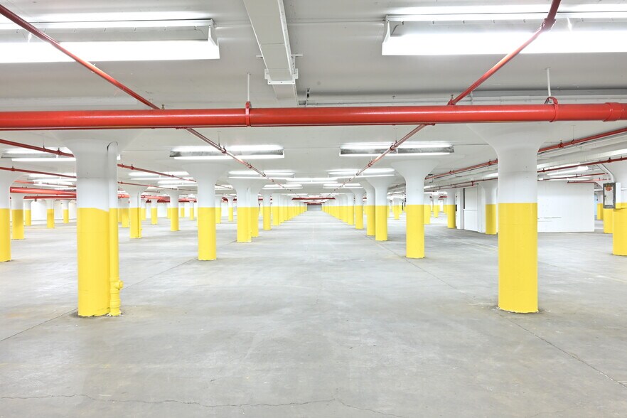 More Photos Of 200 28th St, McKeesport Warehouse For Sale