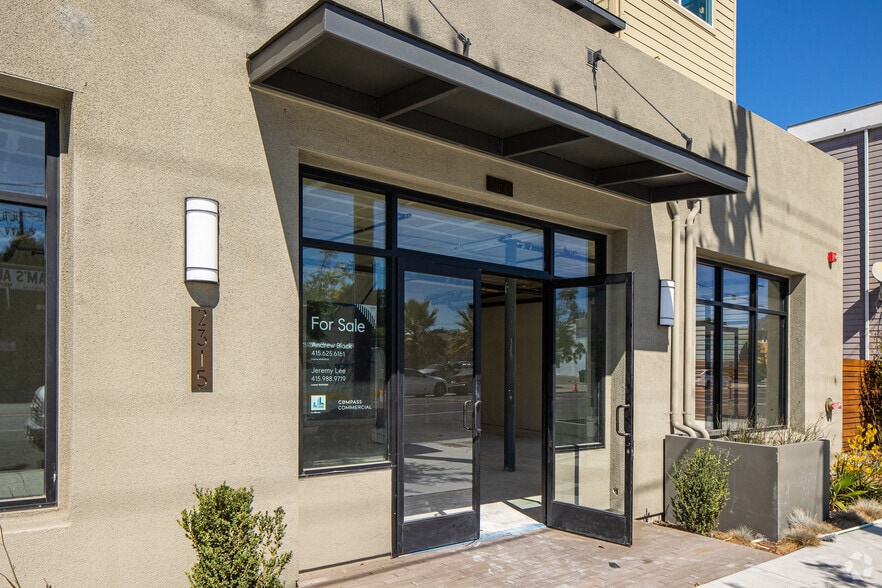 More Photos Of 2315 Market St, Oakland Storefront Retail Office For Lease