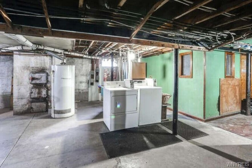 More Photos Of 128 Colton Ave, Lackawanna Apartments For Sale