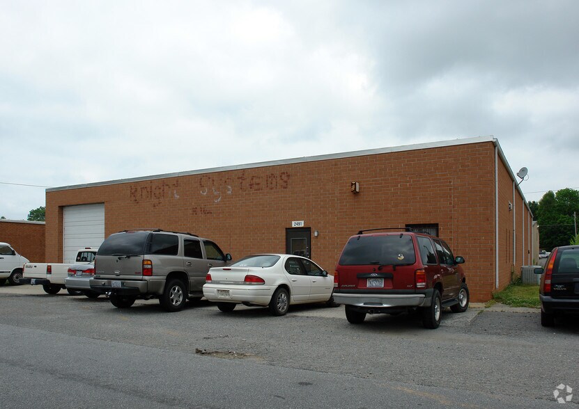 More Photos Of 2491 Armstrong Dr, Winston-Salem Warehouse For Sale