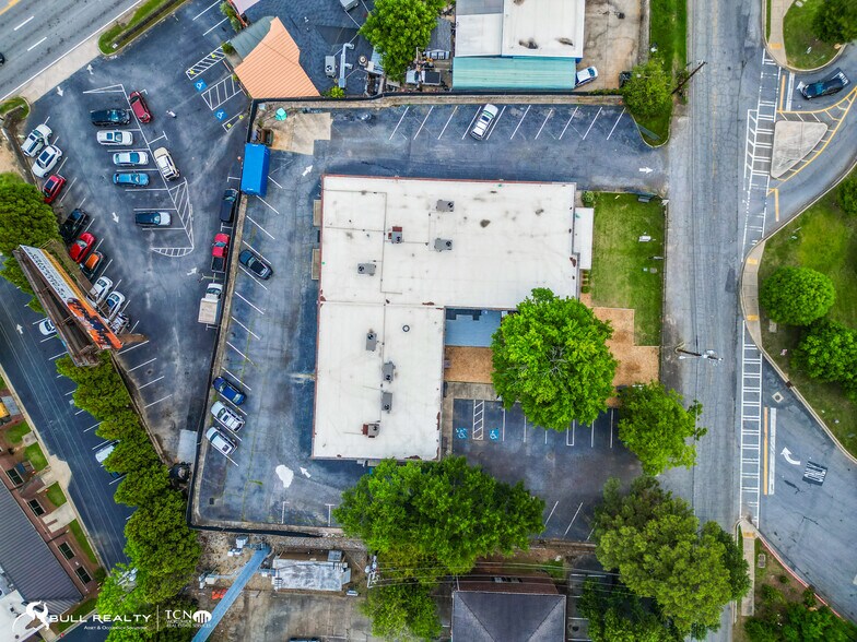 More Photos Of 558 Medlock Rd, Decatur General Retail For Sale
