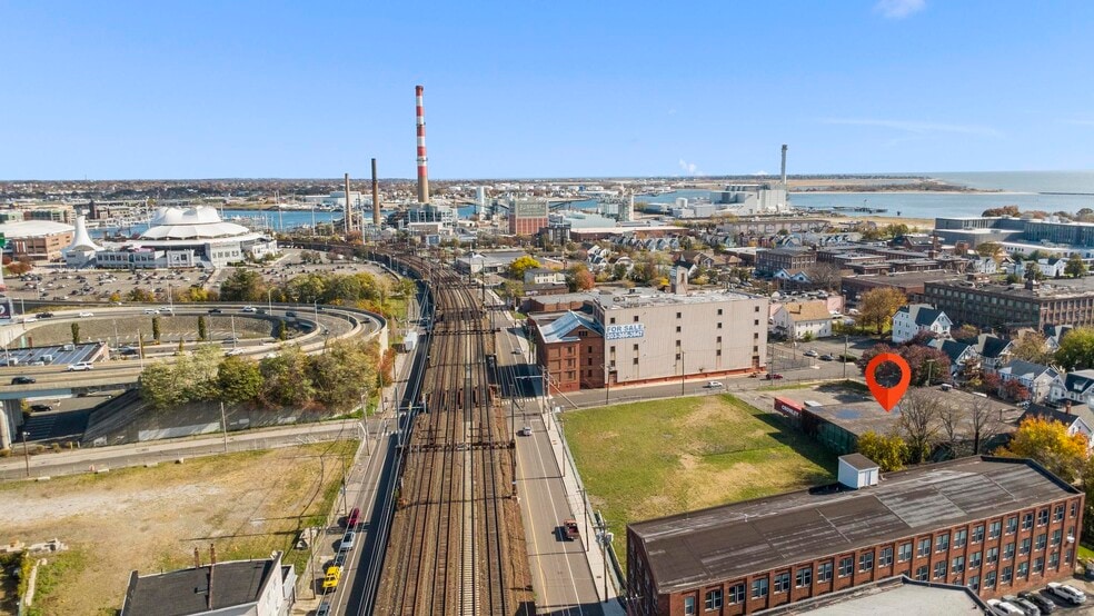 More Photos Of 417-433 Myrtle Ave, Bridgeport Industrial For Sale