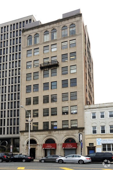 Primary Photo Of 972-974 Broad St, Newark Office For Lease