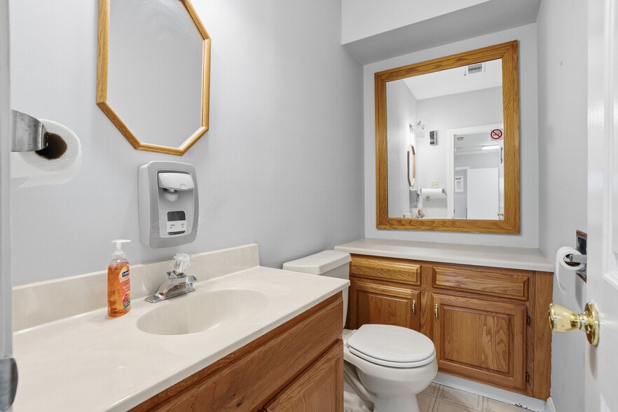 More Photos Of 105 High St, Dublin Flex For Sale