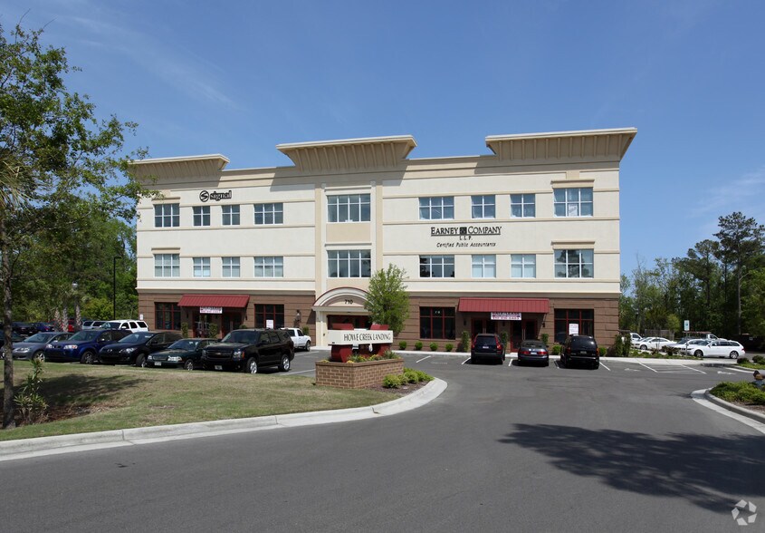 More Photos Of 710 Military Cutoff Rd, Wilmington Medical For Sale