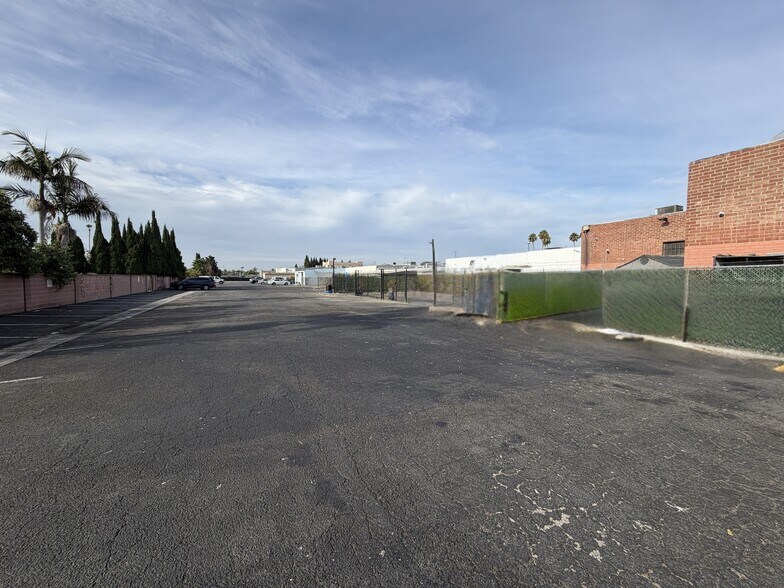 More Photos Of 12116 Brookhurst St, Garden Grove Freestanding For Sale