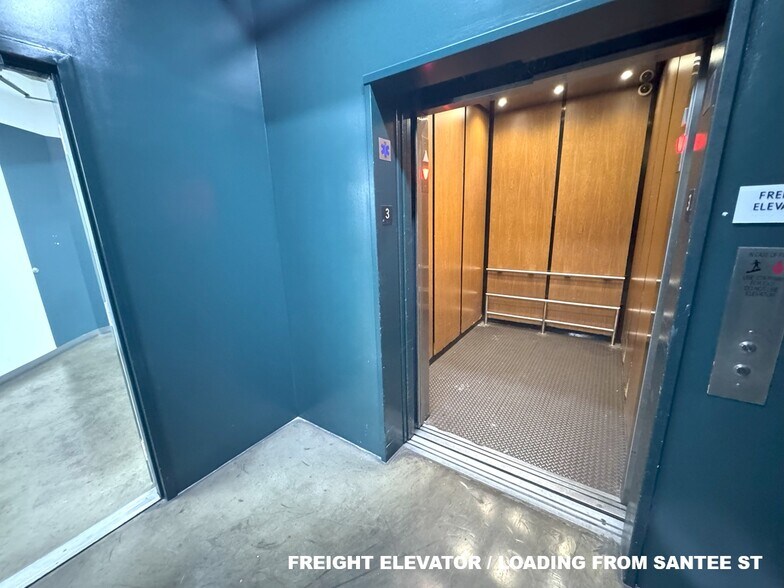 More Photos Of 210 E Olympic Blvd, Los Angeles Showroom For Lease