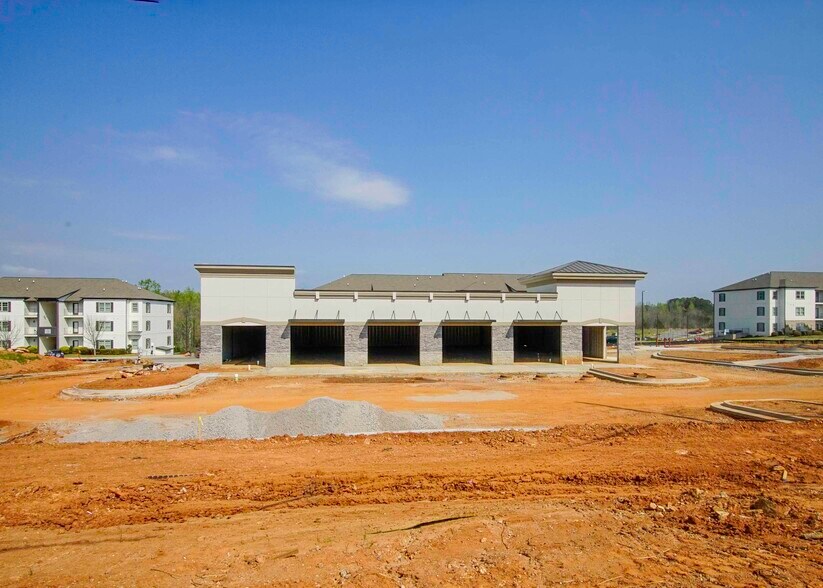 More Photos Of 471 Hull Rd, Athens General Retail For Lease