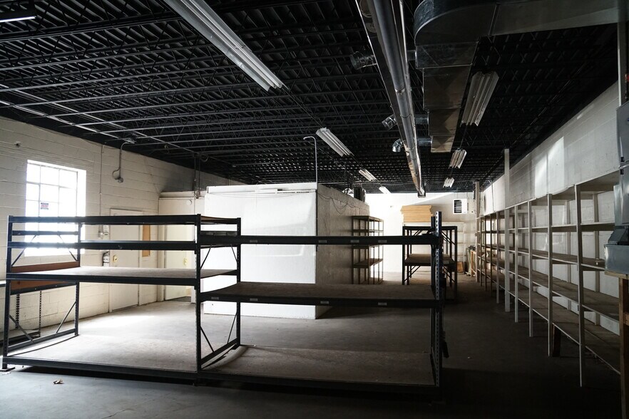 More Photos Of 98 Mcneilly Rd, Pittsburgh Warehouse For Sale