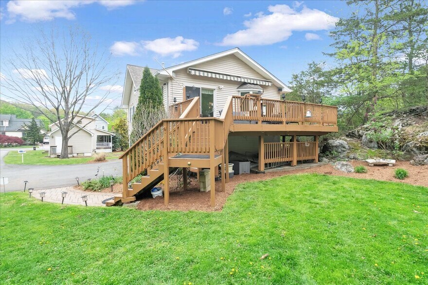 More Photos Of 47-49 Furnace ave, Wanaque Flex For Sale