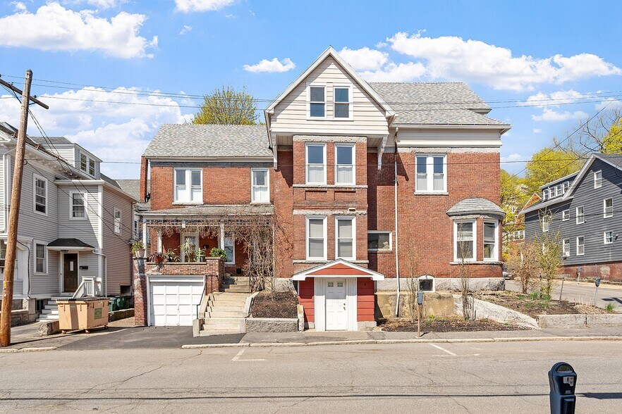 More Photos Of 58 Oliver St, Fitchburg Office Residential For Sale