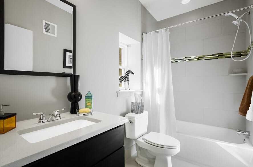 More Photos Of , Philadelphia Multifamily For Sale
