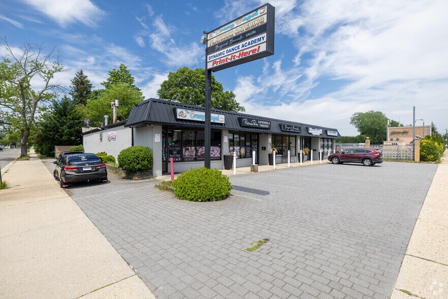 More Photos Of 177-185 Jerusalem Ave, Massapequa Unknown For Lease