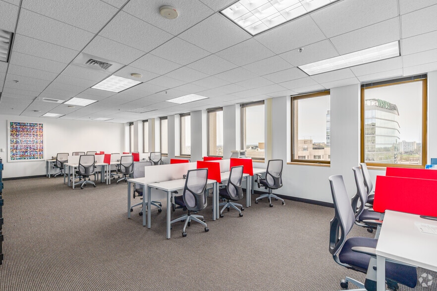 More Photos Of 1000 N West St, Wilmington Coworking Space