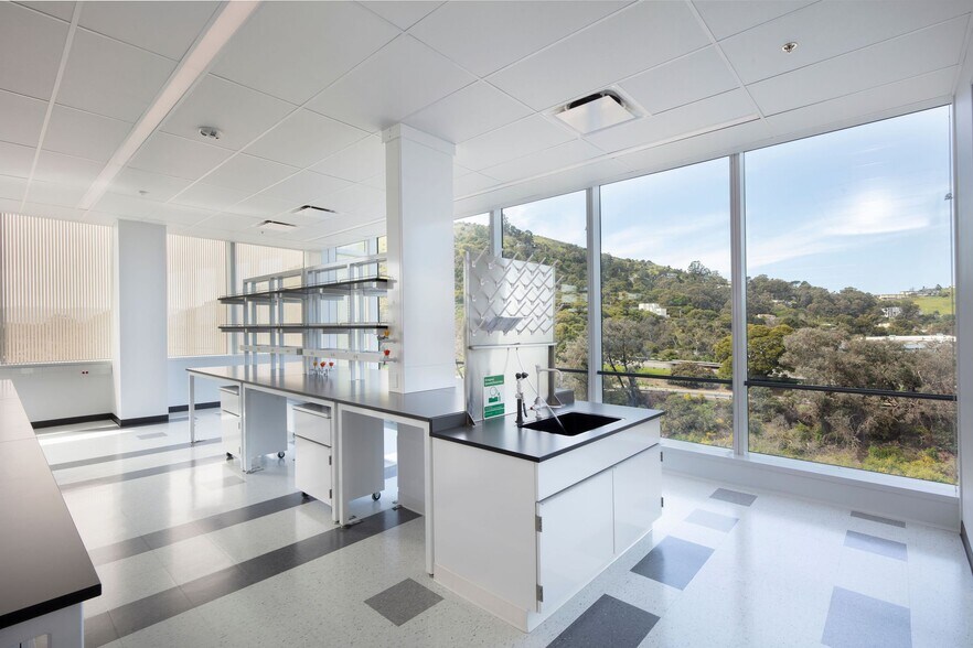 More Photos Of 3000 Marina Blvd, Brisbane Unknown For Lease