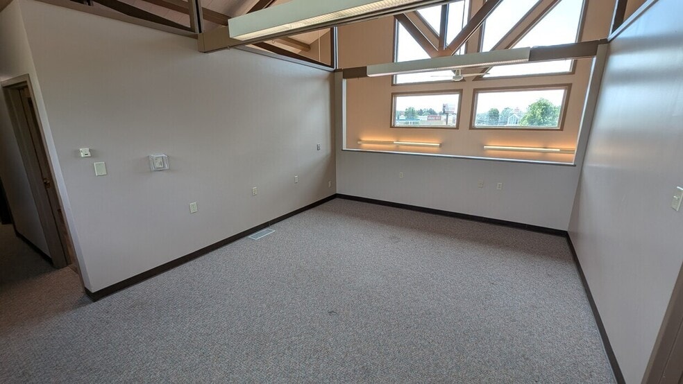 More Photos Of 12555 SR 23 SR 23, Granger Office For Lease