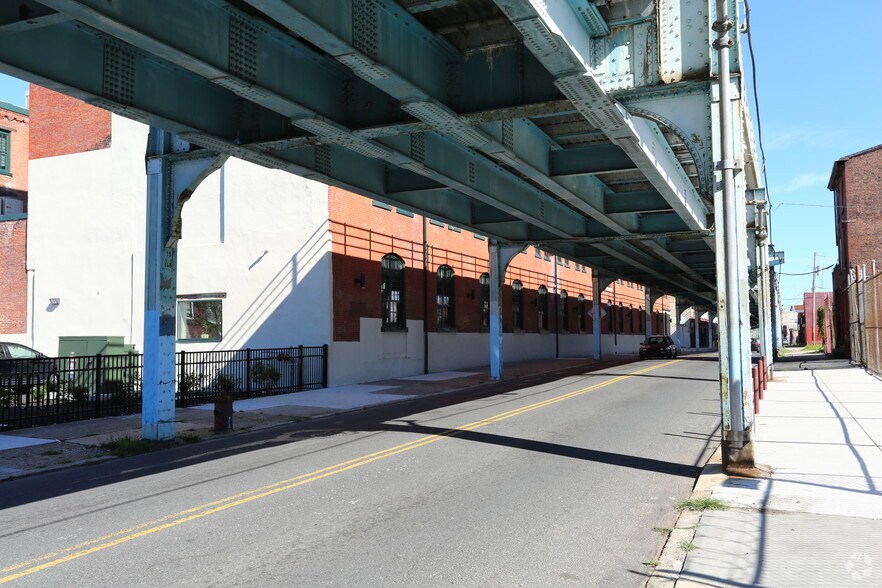 More Photos Of 100 W Oxford St, Philadelphia Apartments For Lease