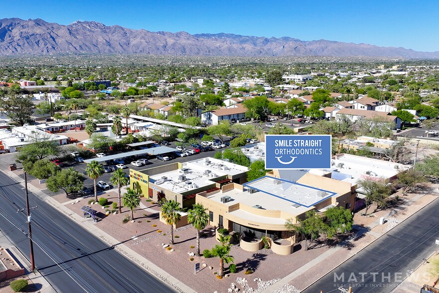Primary Photo Of 2102 N Country Club Rd, Tucson Medical For Sale