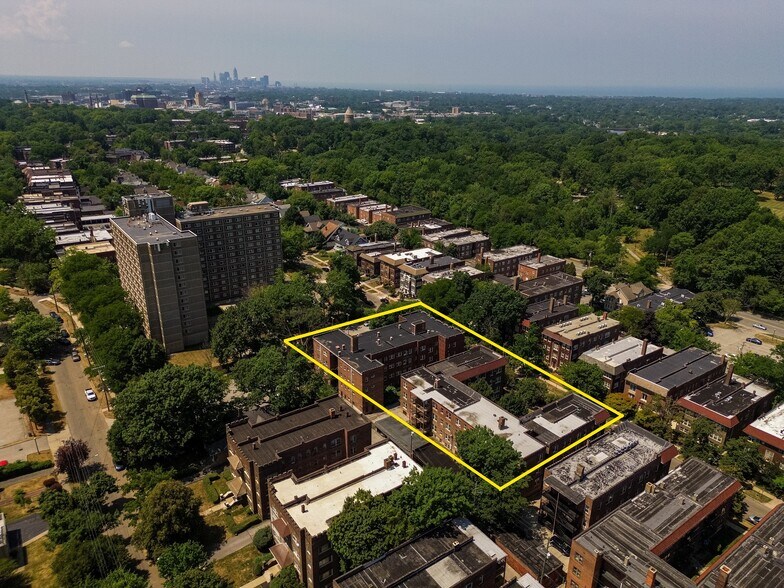 More Photos Of 2740 Hampshire Rd, Cleveland Heights Apartments For Sale