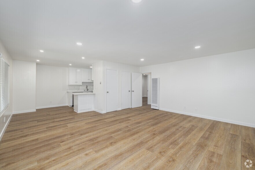 More Photos Of 1150 Tennyson St, Manhattan Beach Apartments For Sale