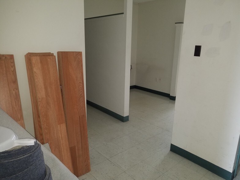 More Photos Of 1-21 Carroll Ave, Pennsville Coworking Space